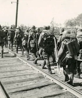 Советские минометчики на пути к Выборгу. Лето 1944 г. Фотограф Б. П. Кудояров. РМИ