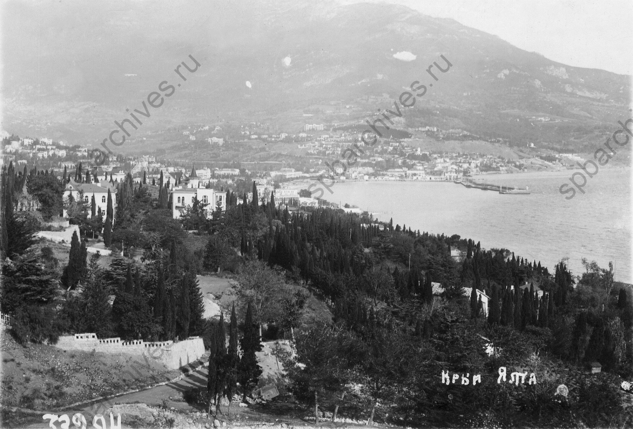 Вид на Ялту. 1931. Автор съемки неизвестен. ЦГАКФФД СПб