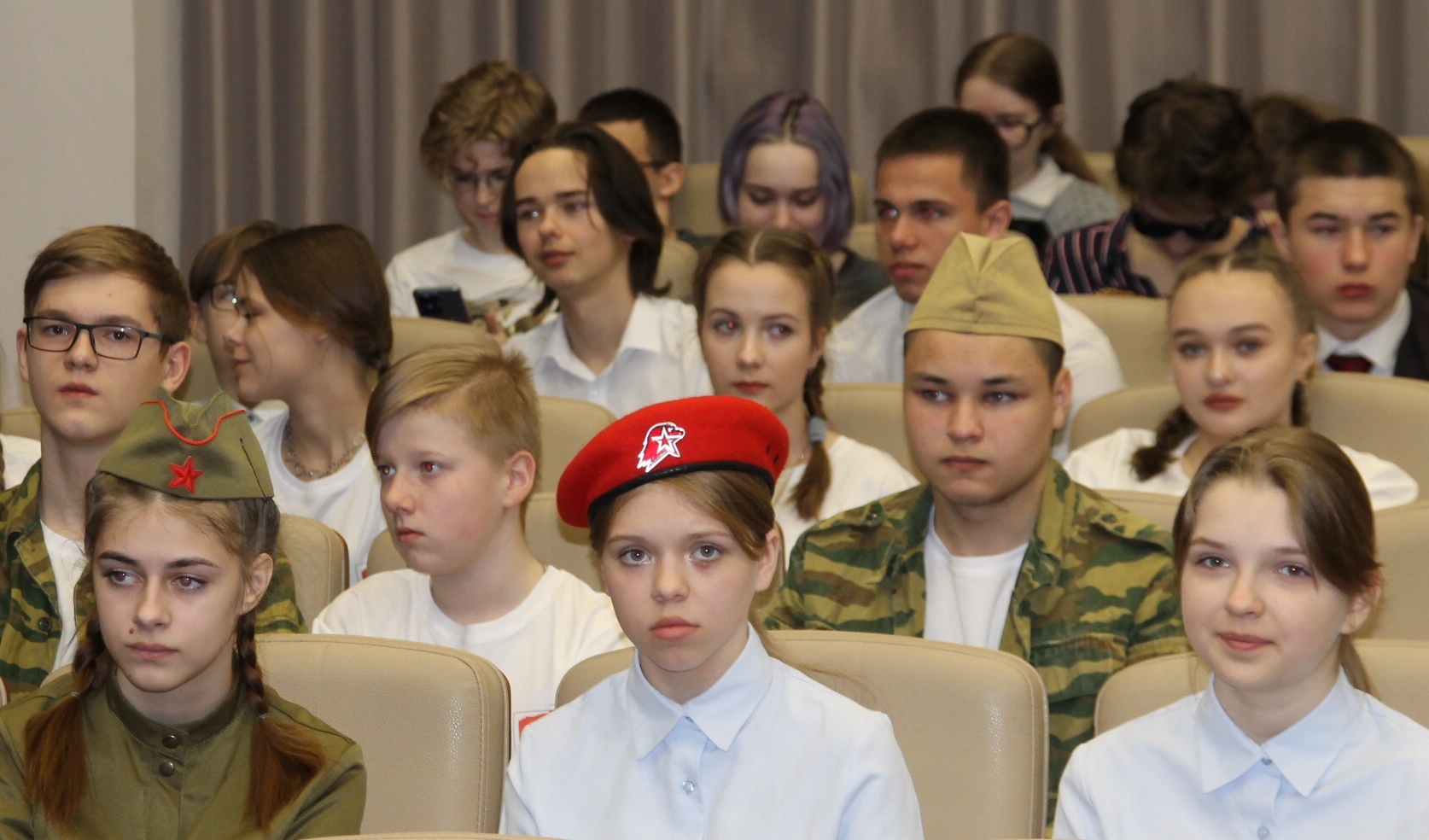 Учащиеся на мероприятии. Фото Л.В. Воробьевой.