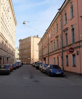 Остропольский (бывший Скорняков) переулок — одна из многих улиц, переименованных в 1952 г. Источник: https://pantv.livejournal.com/569553.html